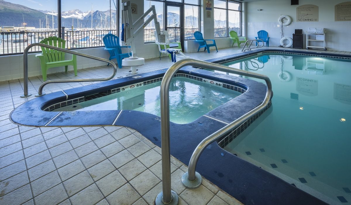 Harbor 360 Hotel Hot Tub